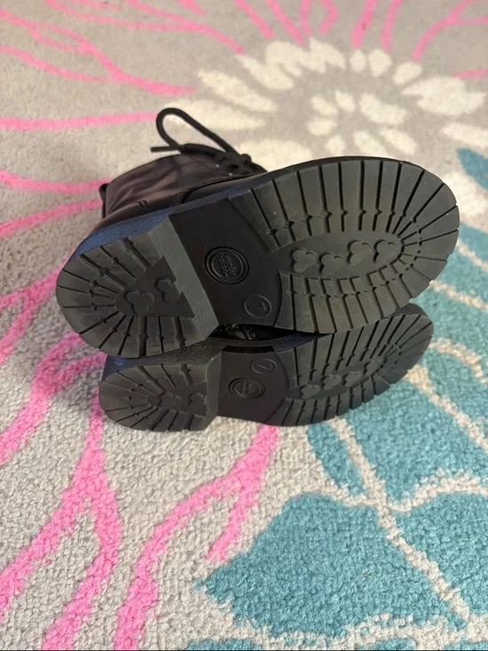 Wonder Nation Black Toddler Combat Boots - Picture 5 of 7